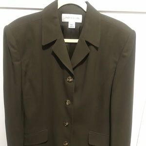 Jacket Four buttons two pockets Olive Green